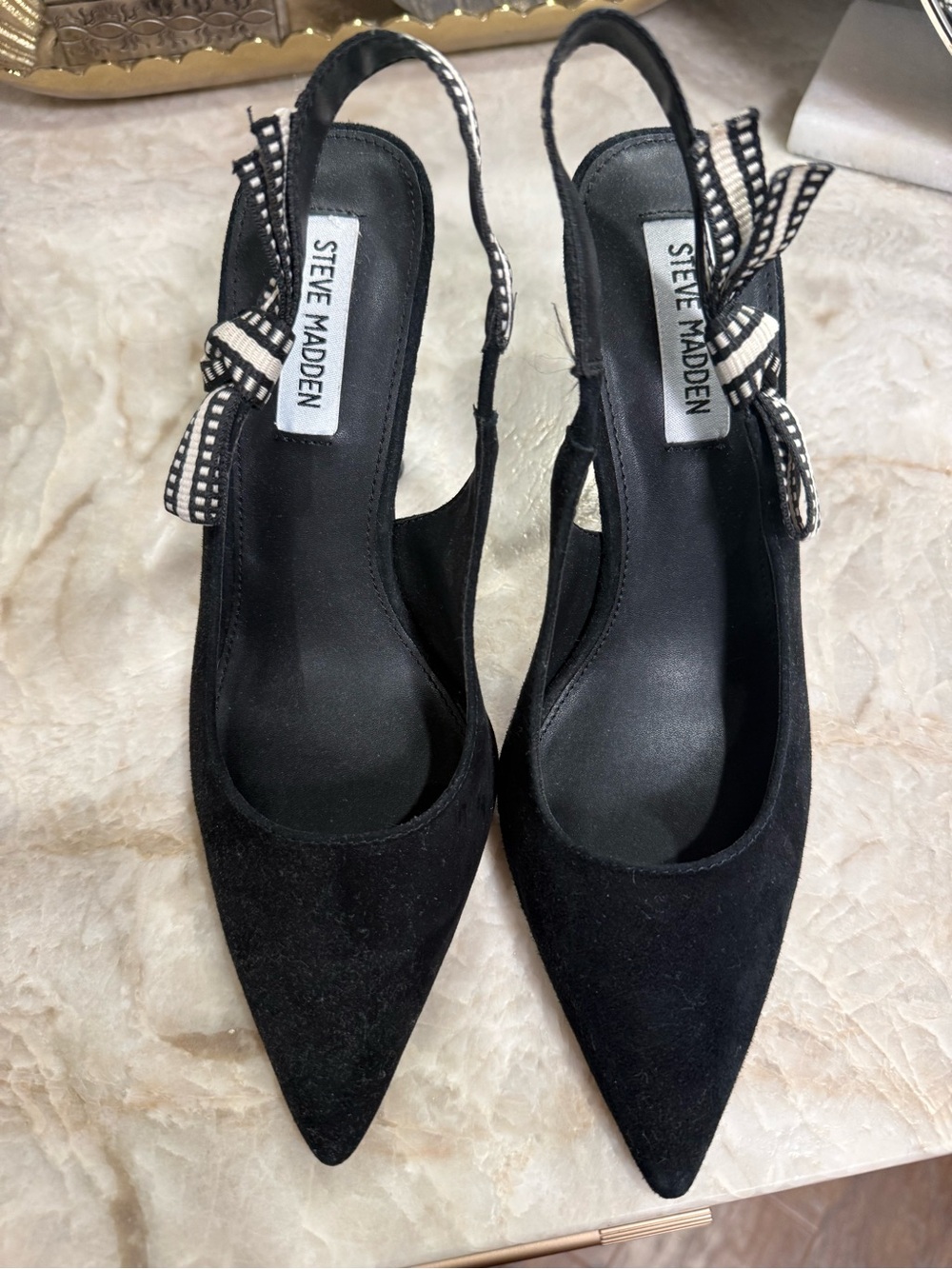 Steve Madden Black Pointed Slingback Heels with Bow Accent